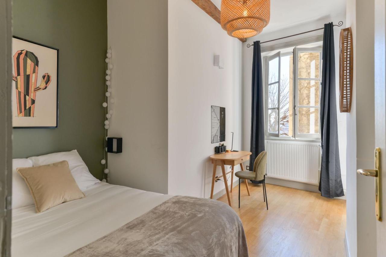 Appartamento Beau Duplex Avec Jardin Et Vue Lione Esterno foto