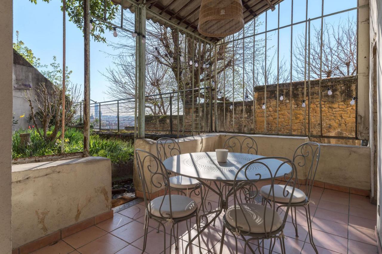 Appartamento Beau Duplex Avec Jardin Et Vue Lione Esterno foto