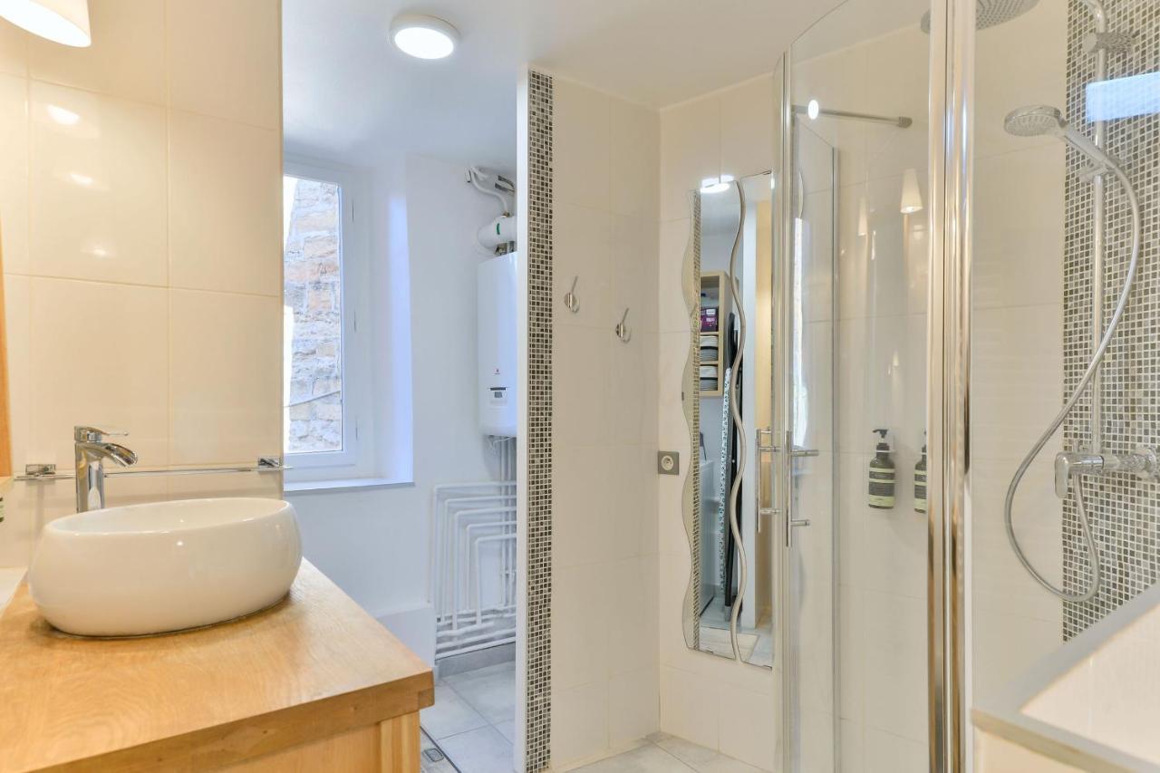 Appartamento Beau Duplex Avec Jardin Et Vue Lione Esterno foto