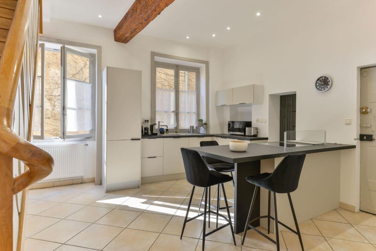 Appartamento Beau Duplex Avec Jardin Et Vue Lione Esterno foto